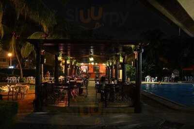 Oasis Cafe & Restaurant