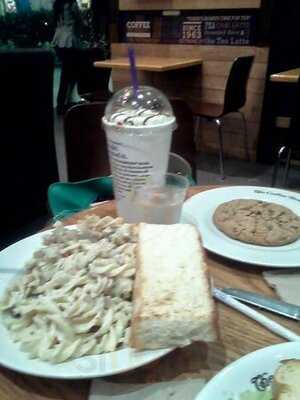 The Coffee Bean & Tea Leaf - Harbor Point