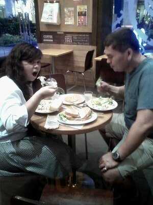 The Coffee Bean & Tea Leaf - Harbor Point