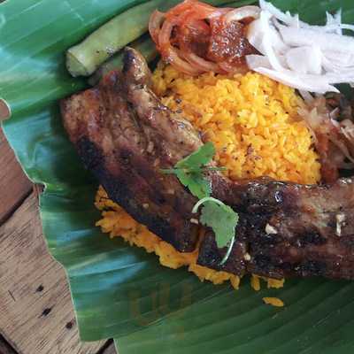 Layag Grille And Kilawen Bar