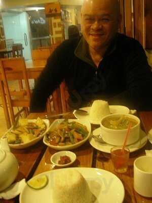 Ebai's Cafe & Pastry