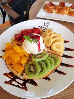 Mangosix Coffee & Dessert