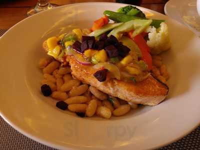 Cafe Adriana By Hill Station