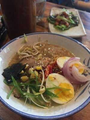 Pah Ramen