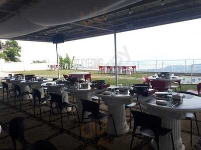 Bikyeong Hotel And Restaurant