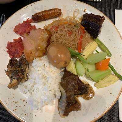 The Pantry At Dusit Thani Manila