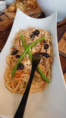 Emperor Meiji Restaurant