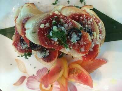 Luju's Grill & Restaurant