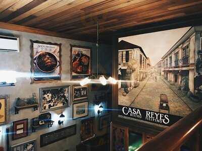 Casa Reyes