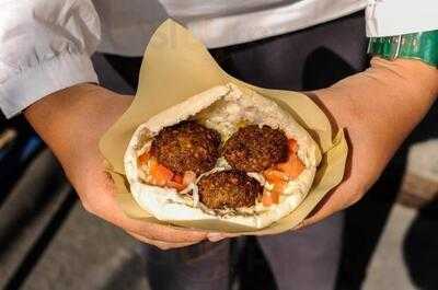 Beni's Falafel