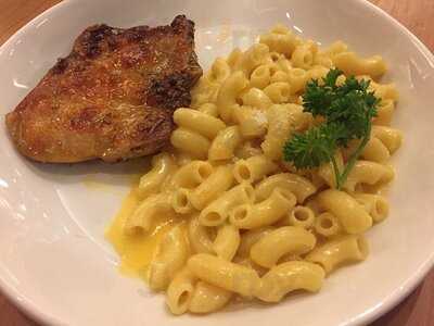 Conti's Bakeshop And Restaurant