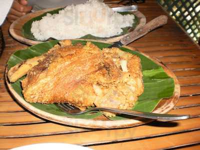 Banggian Ni Kuya Restaurant