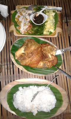 Banggian Ni Kuya Restaurant