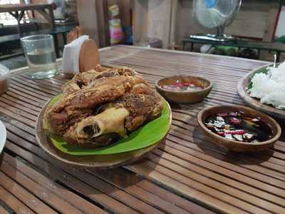 Banggian Ni Kuya Restaurant