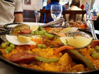 Alba Restaurante Espanol