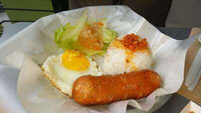 Army Navy Burger + Burrito Ayala Center