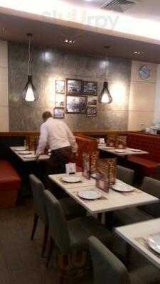 Robinsons Food Court