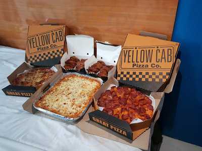 Yellow Cab Pizza Davao, Damosa Gateway