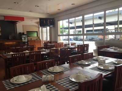 Bradley's Grill And Bulalo