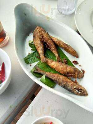 Bradley's Grill And Bulalo