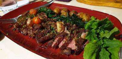 Rafaelle Woodfired Pizza