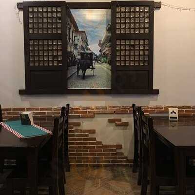 K-twins Ilocos Empanada