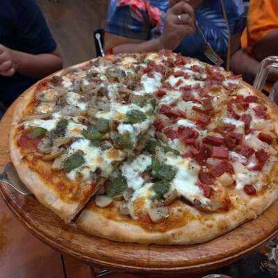 Urchoice Bistro Cafe