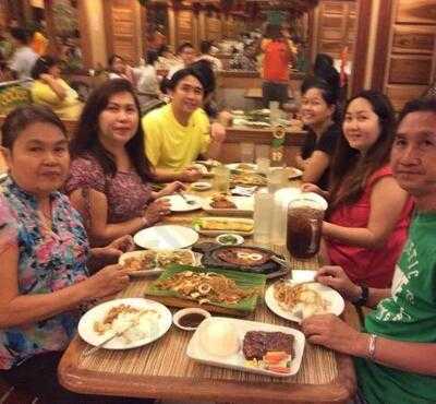 Buddy's Pancit Lucban At Longganisang Lucban