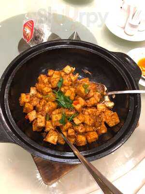 East Ocean Palace Restaurant