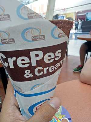Crepes & Cream