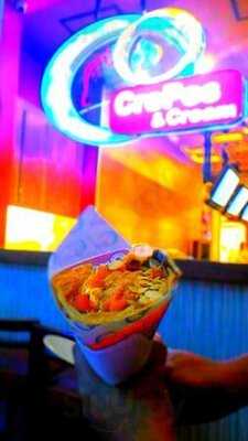 Crepes & Cream