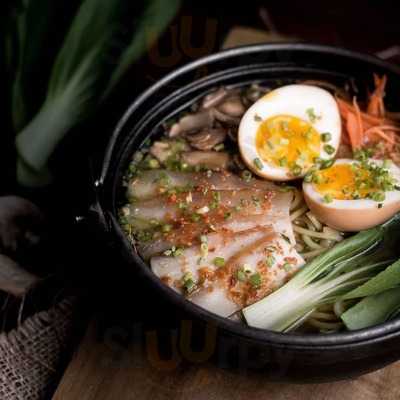 Locavore Kitchen & Drinks