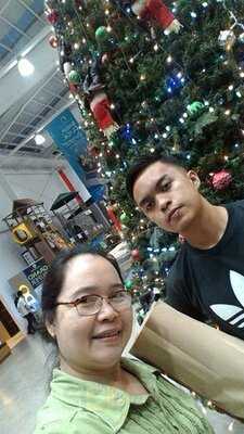 Landers Superstore Restaurant