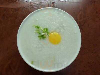 Mr. Peter Lee's Hongkong Tea House