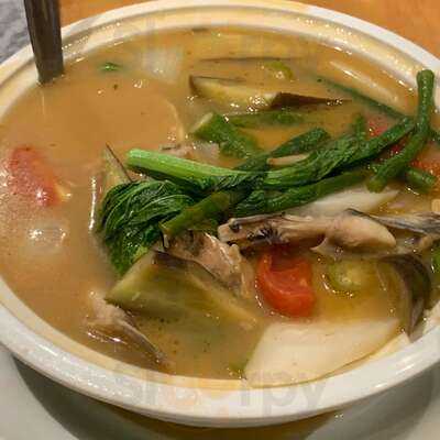 The Seafood Club By Red Crab