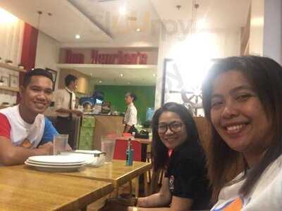 Don Henrico's Pizza, Pasta And More