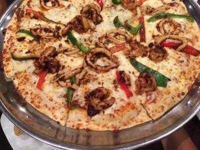 Don Henrico's Pizza, Pasta And More