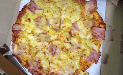 Yellow Cab Harbour Square