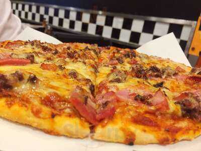 Yellow Cab Harbour Square