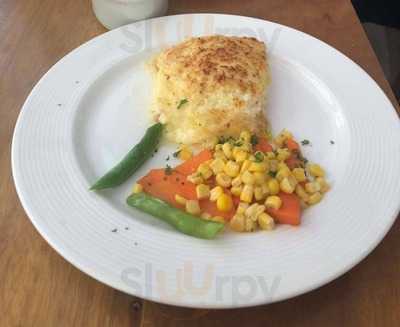 Conti's Bakeshop And Restaurant, Katipunan