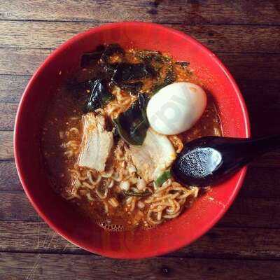 Erra's Vest Ramen Bar & Grill