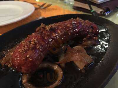 El Viento Pool Bar & Restaurant