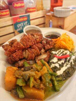 The Plantation Bar & Bistro Valero