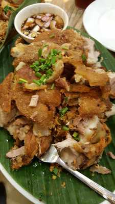 Buddy's Pancit Lucban