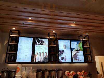 Coco Fresh Tea & Juice