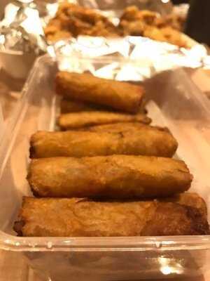 Mahal Kita Drive Inn Restaurant