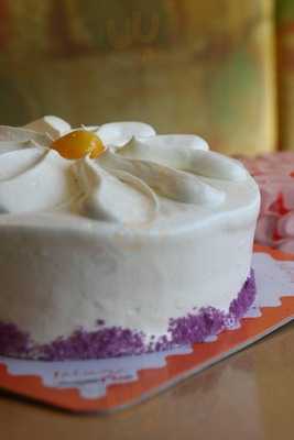 Icing's Cakes And Coffee Shop