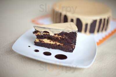 Icing's Cakes And Coffee Shop