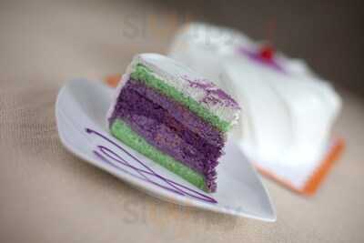 Icing's Cakes And Coffee Shop