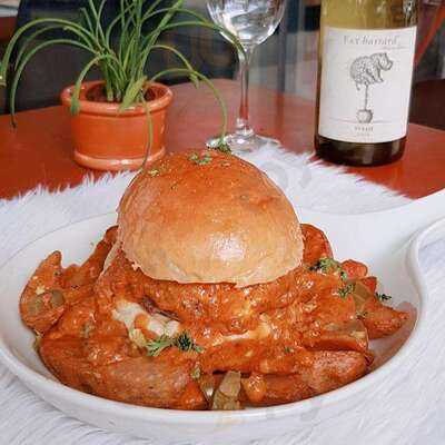 Hai Chix & Steaks Greenhills